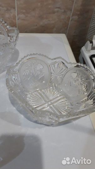 Хрустальная ваза