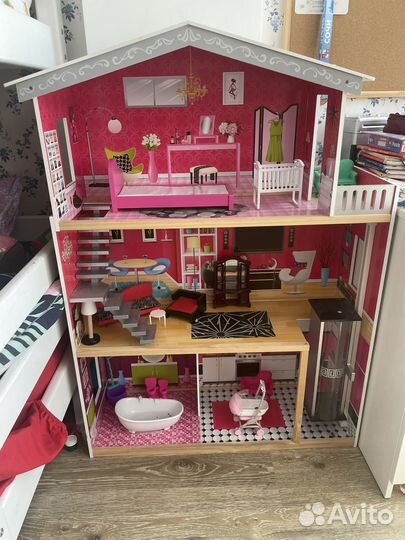 Домик кукольный