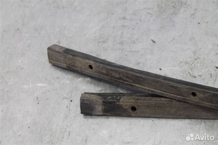 Уплотнитель Volvo XC90 2014-2019