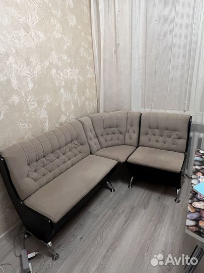 Продам кухонный уголок