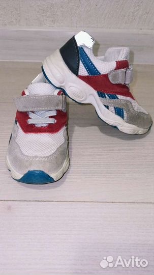 Кроссовки 26 размер