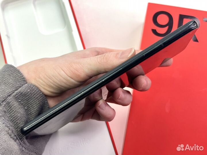 OnePlus 9RT, 8/128 ГБ