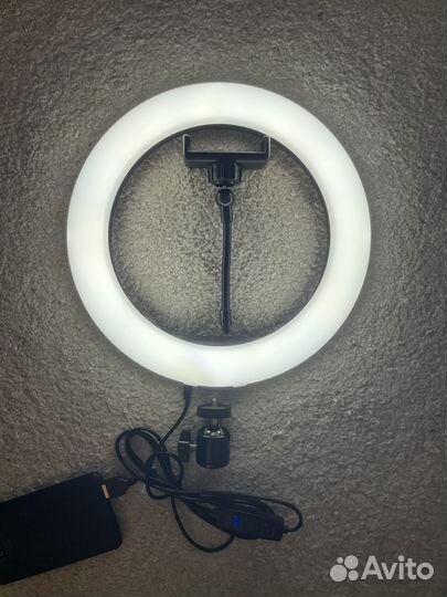 Кольцевая лампа 26 см
