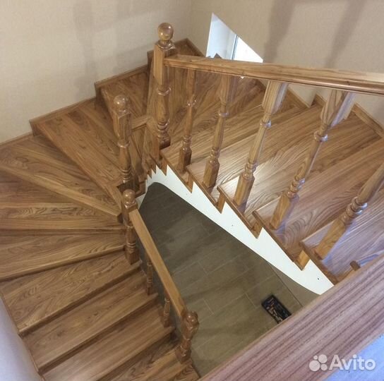 Лестница из дерева