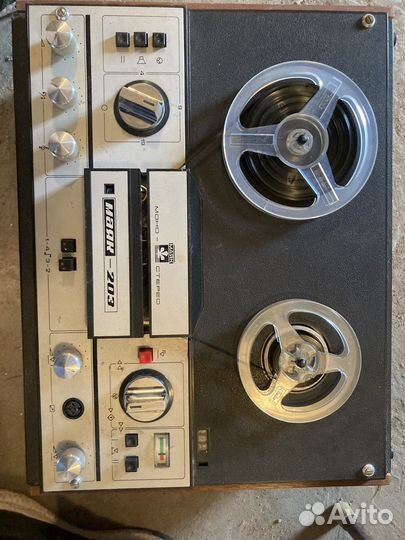 Магнитофон маяк 203