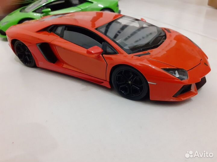 Lamborghini Aventador Welly 1/24