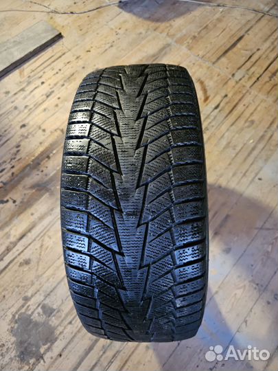 Hankook Winter I'Cept IZ2 2.25/45 R17 94