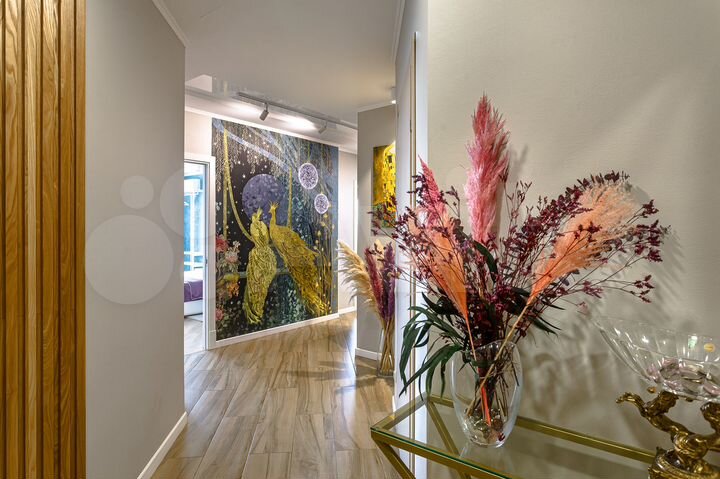 2-к. квартира, 90 м², 13/17 эт.