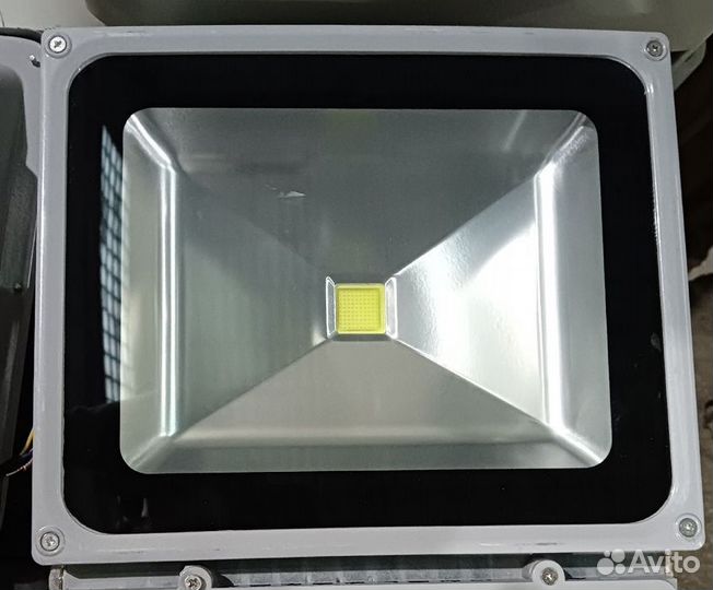 Туннельный Светильник Прожектор LED