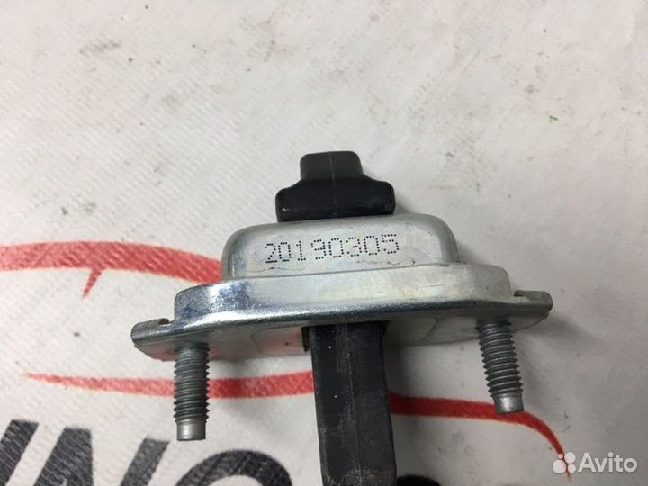 Ограничитель двери задний правый Renault Arkana