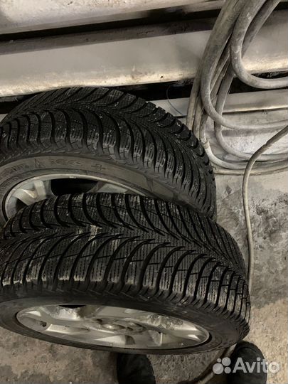 Goodyear UltraGrip Ice+ 205/55 R16
