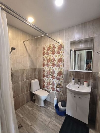 Комната 18 м² в 1-к., 1/2 эт.