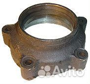 Крышка подшипника вала привода переднего моста раз