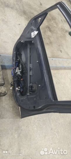 Дверь kia venga