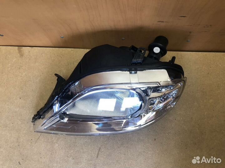 Фара левая Renault Logan/lada Largus