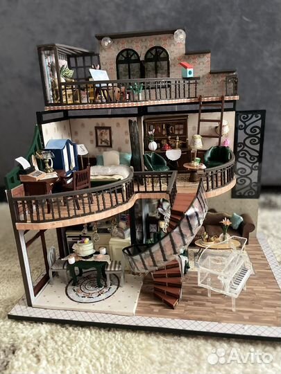 Кукольный домик, ночник