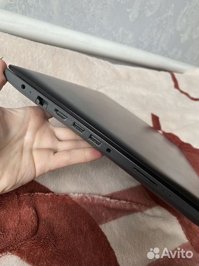 Lenovo 320-15IAP