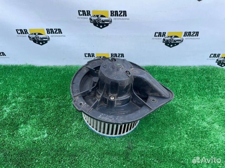 Моторчик отопителя Audi 80