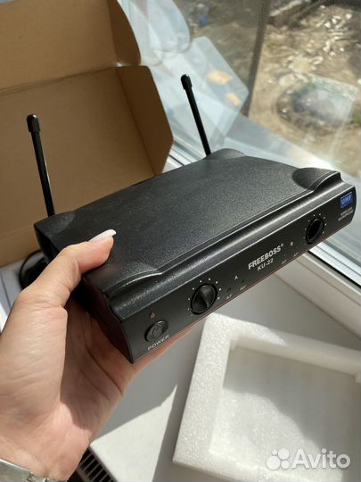 Микрофоны freeboss KU-22 Радиосистема