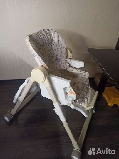 Стульчик для кормления Happy Baby William V2