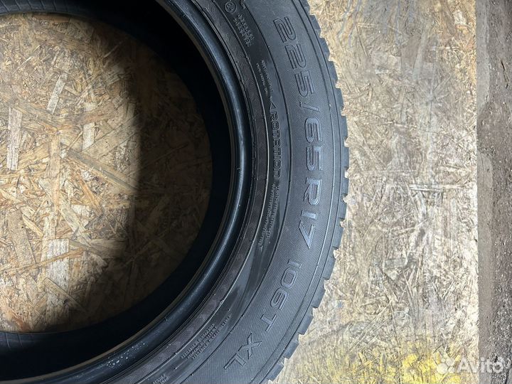 Nokian Tyres Hakkapeliitta 8 SUV 225/65 R17 106T