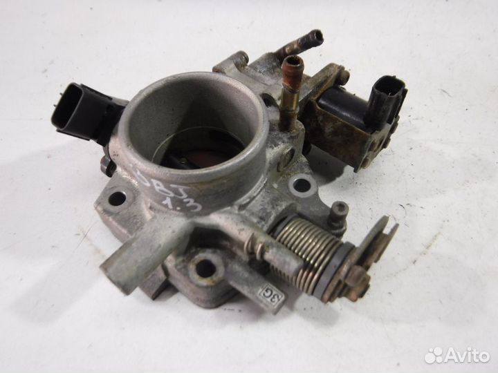 Дроссельная заслонка Mazda 323 BJ