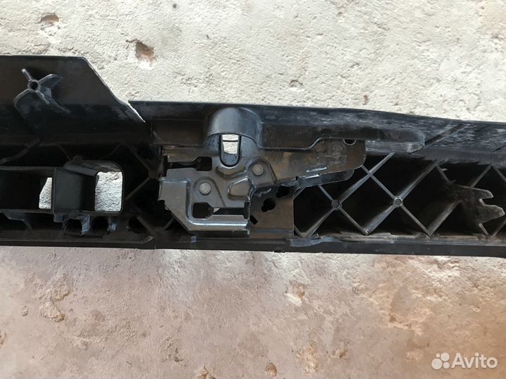 Передняя панель, телевизор seat Ibiza Cordoba