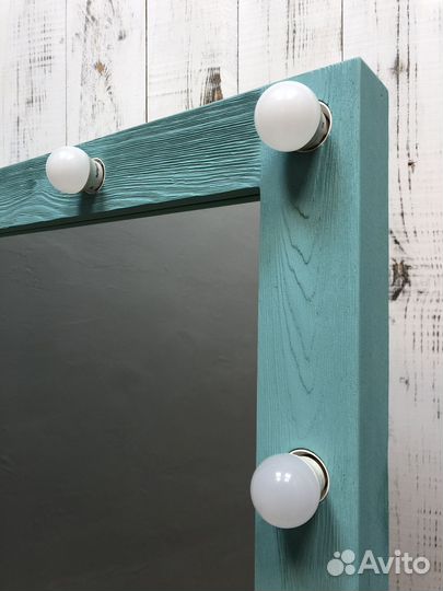 Зеркало с подсветкой