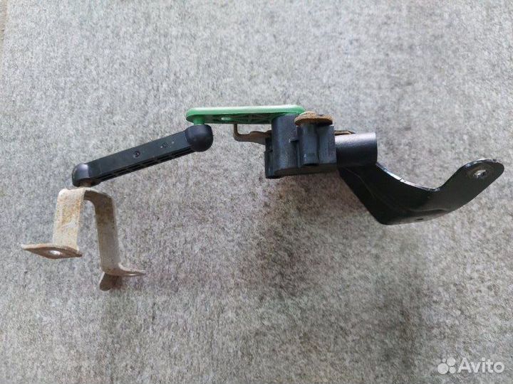 Датчик дорожного просвета Volkswagen Tiguan 2 DBG