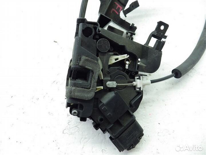 Замок двери передний левый Jaguar Xf CC9 AJ30 2010