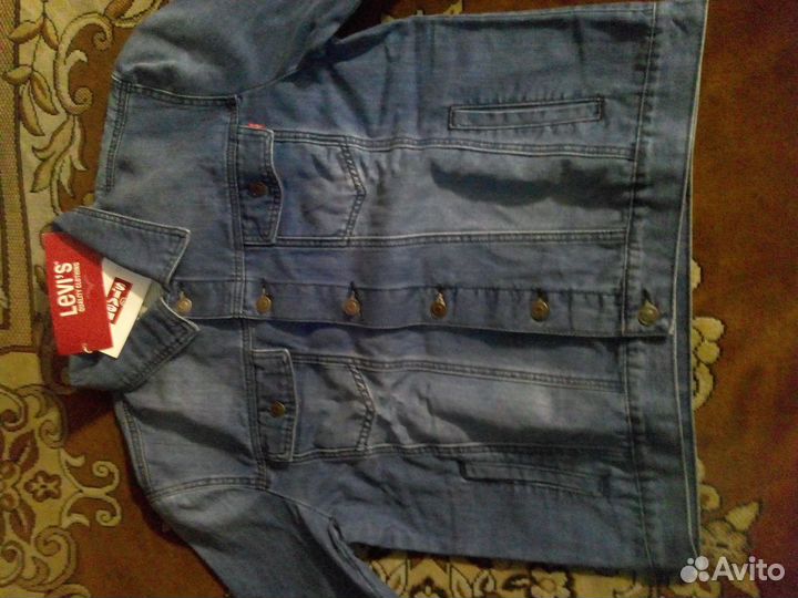 Куртка джинсовая Levis, новая