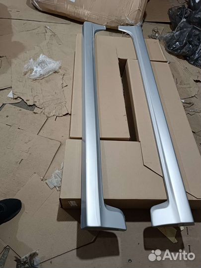 Пороги гранта спорт цвет серебристый (рислинг)