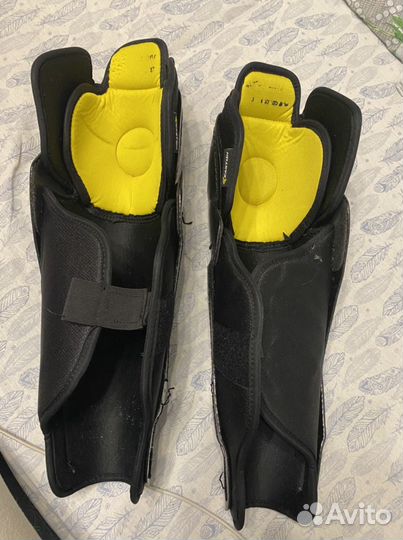 Наколенники easton