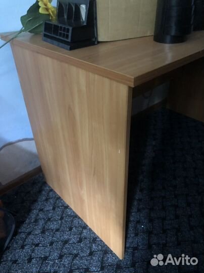 Письменный стол для школьника бу