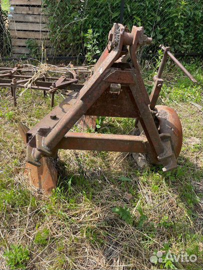 Плуг на мтз 80-82 3-х корпусный