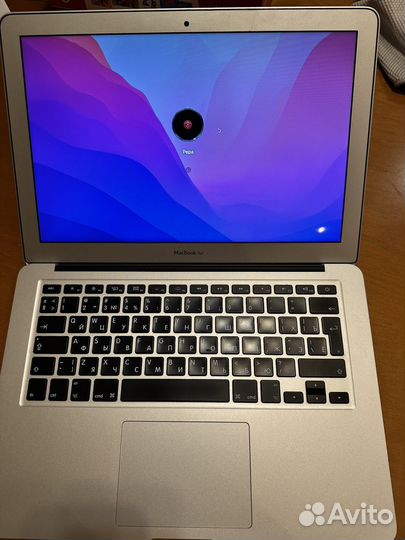 Macbook air 13 2015 i5 8gb 250gb