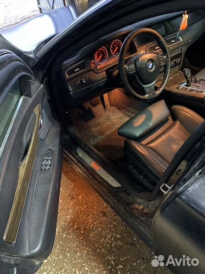 Запчасти салона BMW F01 2010