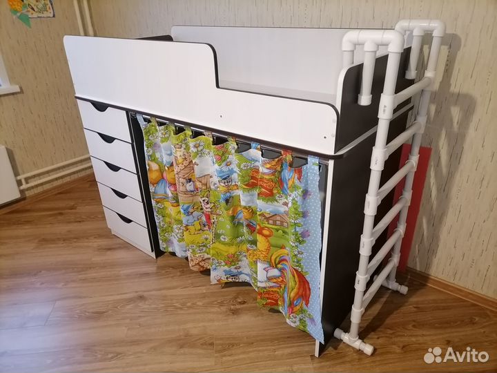 Детская кровать-чердак