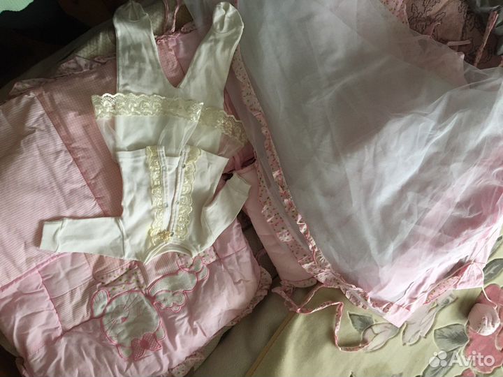 Бортики в детскую кроватку костюм на выписку