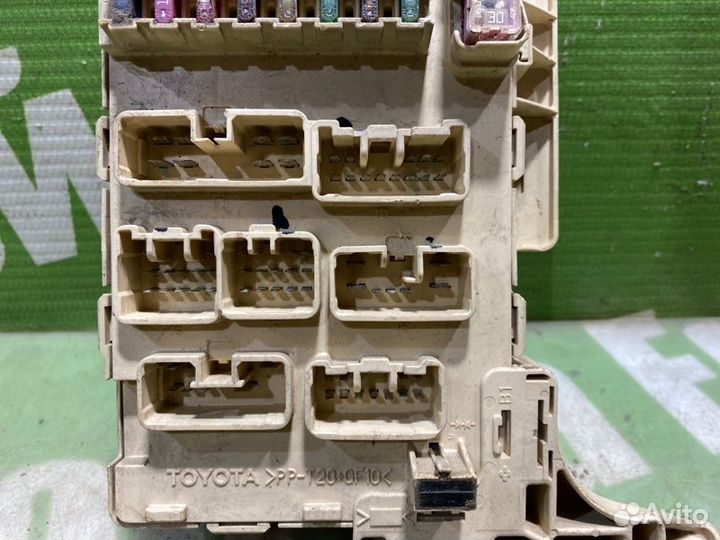 Блок предохранителей Toyota Vista SV40 4S-FE