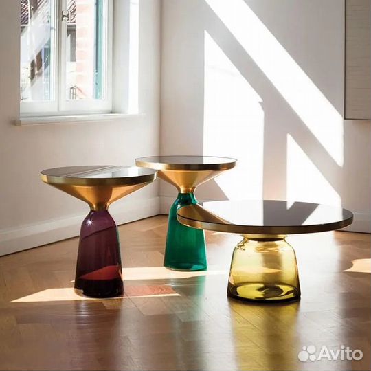 Журнальный кофейный столик