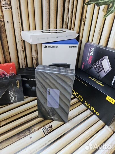 Samsung Galaxy S24, 8/256 ГБ