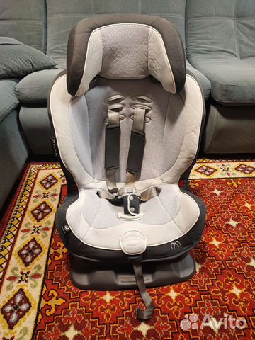 Японское автокресло carmate swing moon