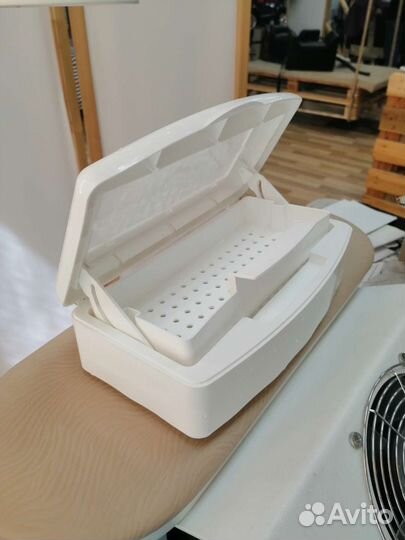 Вытяжка для маникюра и педикюра