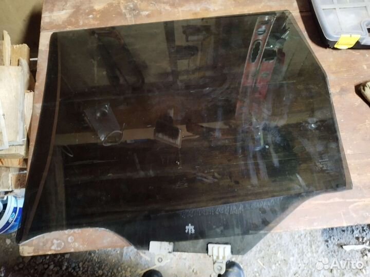 Стекло nissan x-trail t 31