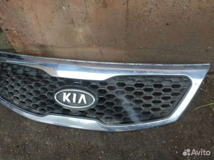 Решетка радиатора kia sorento 2