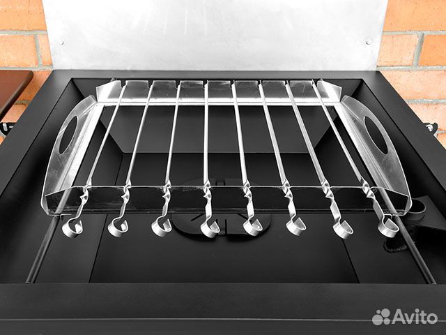 Гриль барбекю угольно-дровяной. Russia Grill