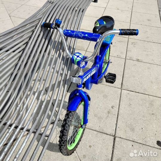 Детский велосипед с багажником бу, колёса 16''