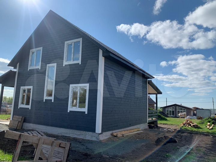 Дом 156 м² на участке 4 сот.