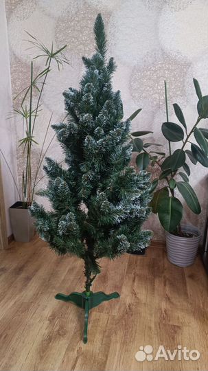 Ель искуственная
